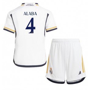 Real Madrid David Alaba #4 Hjemmebanesæt Børn 2023-24 Kort ærmer (+ korte bukser)